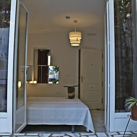 Bed & Breakfast Joy Torremolinos