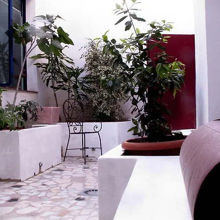 Oda ve Kahvaltı Joy 2*