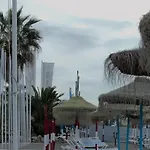 فندق مبيت وإفطار Joy