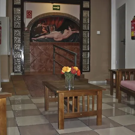 Bed & Breakfast Joy 2*