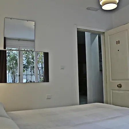 Bed & Breakfast Joy