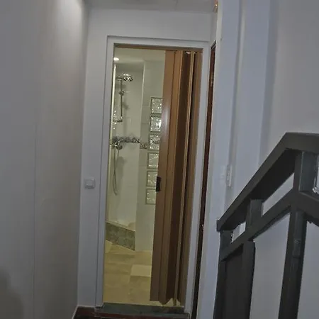 Joy Bed & Breakfast Torremolinos