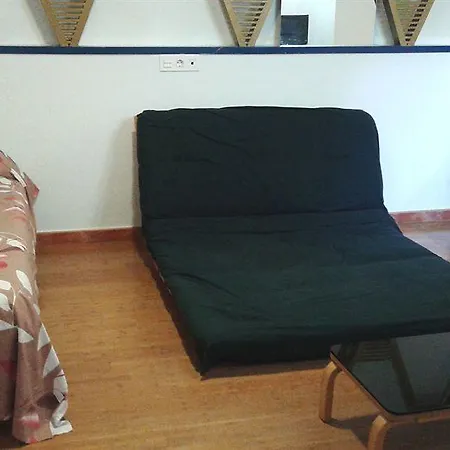 Bed & Breakfast Joy 2*