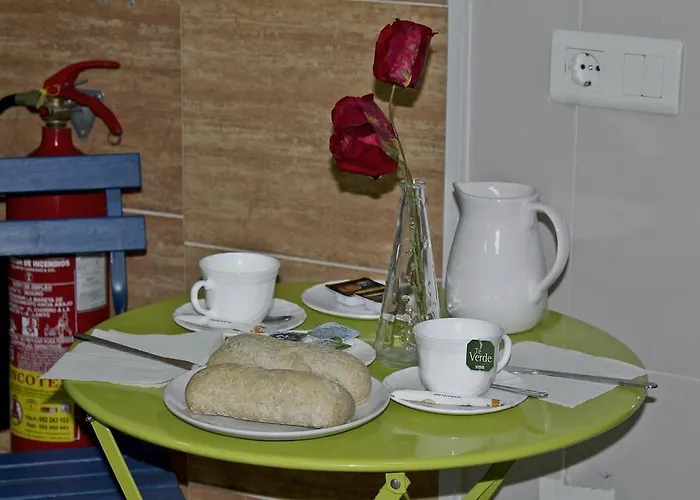 Joy Alojamento de Acomodação e Pequeno-almoço 2*