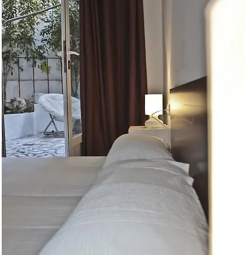 Alojamento de Acomodação e Pequeno-almoço Joy Torremolinos